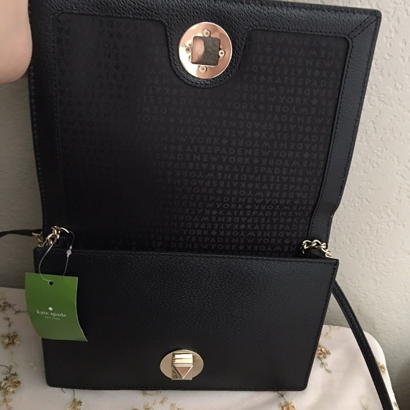 NWT Kate Spade Black small crossbody bag. 👜🛍 - Picture 3 of 8